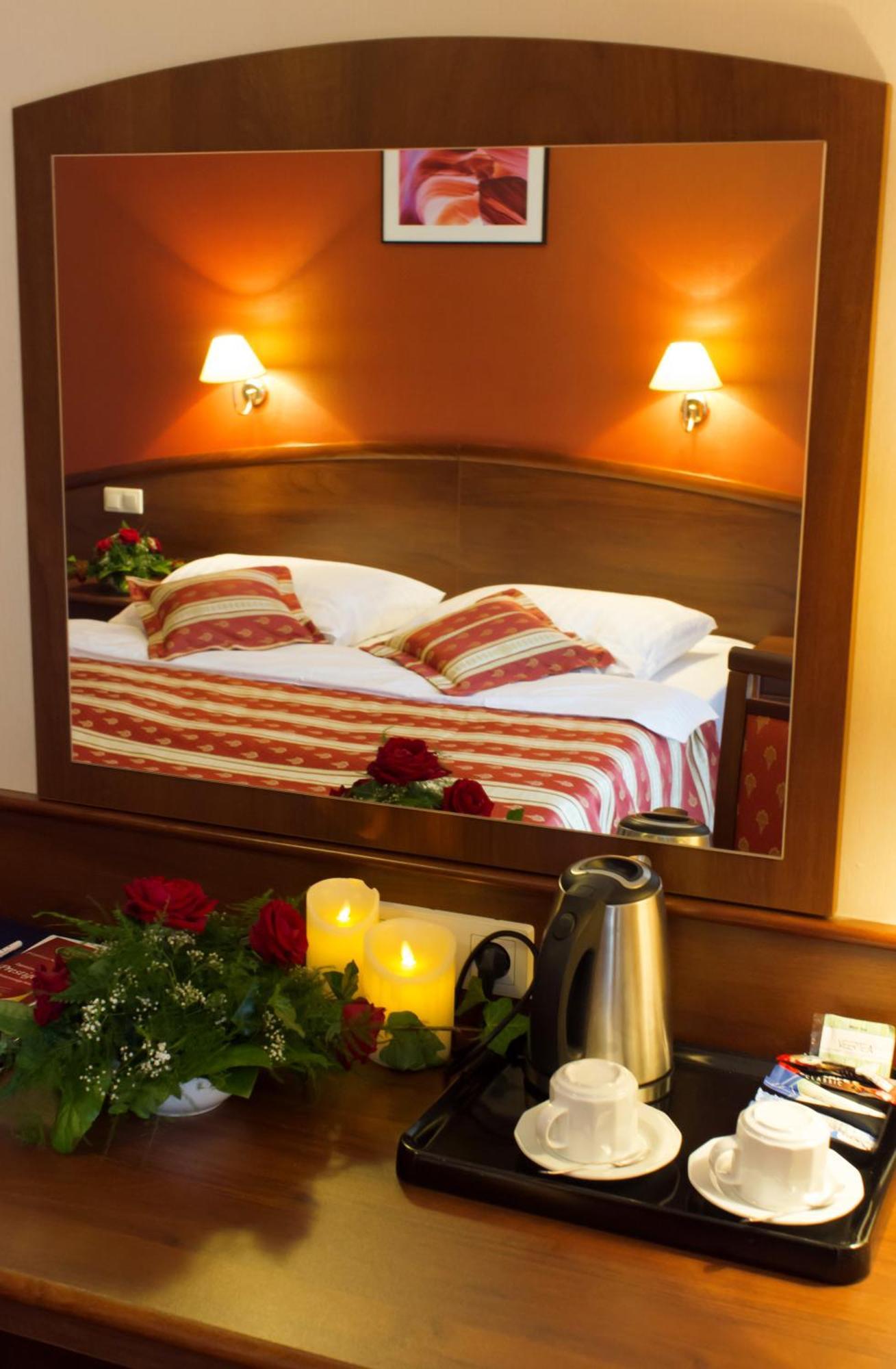 Hotel Novum & Spa Niepołomice Dış mekan fotoğraf