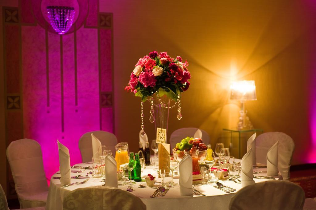 Hotel Novum & Spa Niepołomice Dış mekan fotoğraf